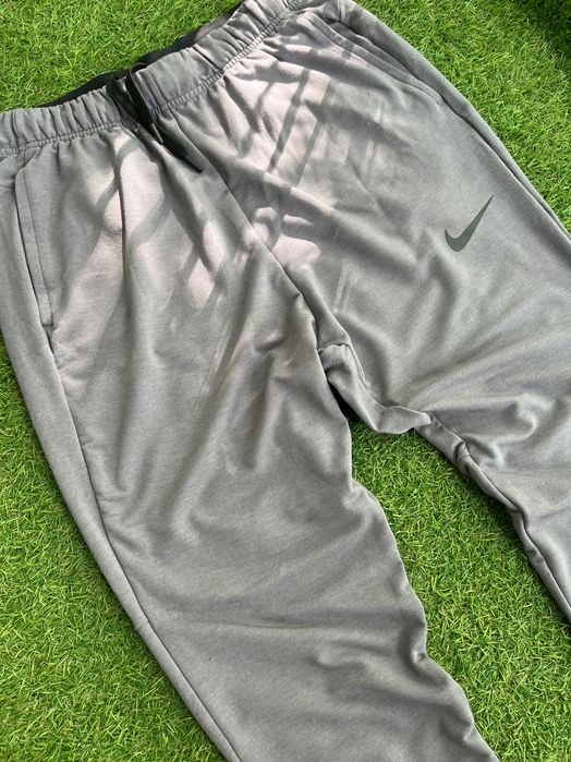 Мъжко долнище : Nike Dri-FIT Men's Training Trousers М