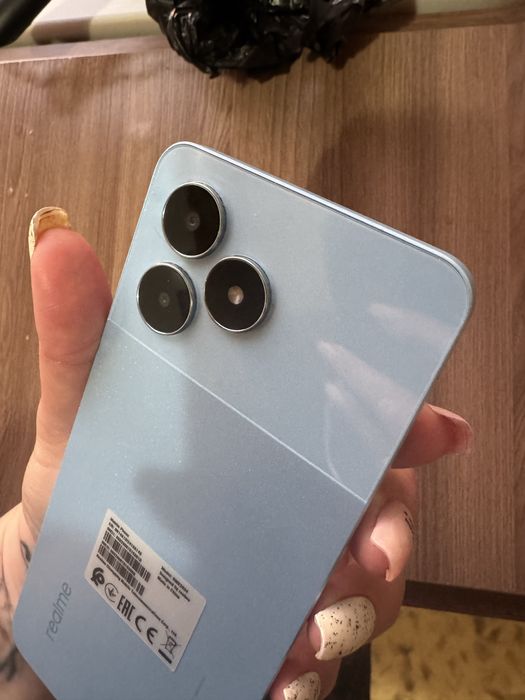 Продам Realmi Note 50(64g)