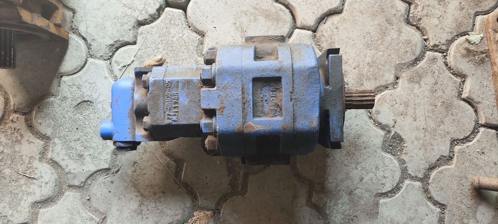 Запчасти для погрузчиков