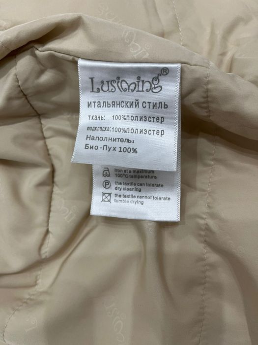 Продам пуховик для девочек.