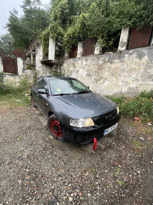 Vand audi A3 8L  benzina