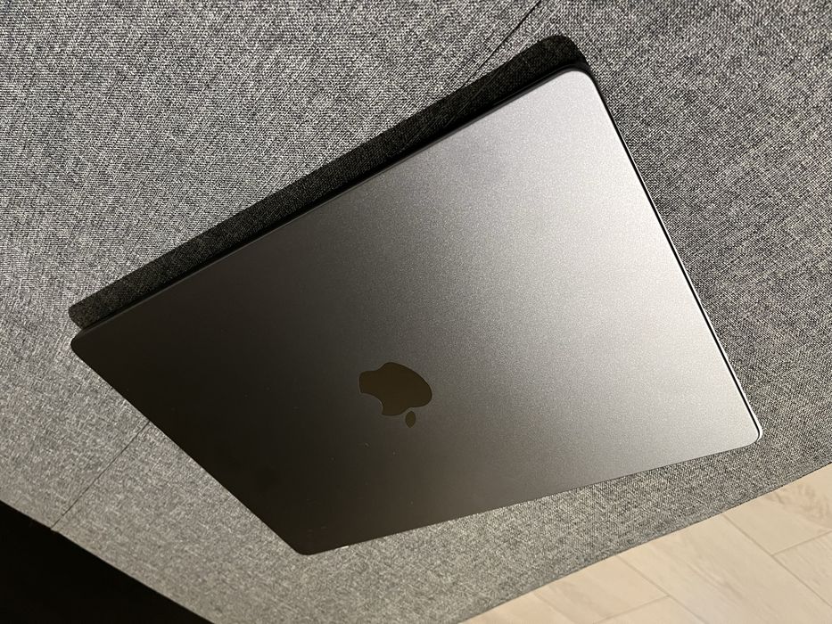 MacBook M4 PRO, 10 CPU/GPU, 512 SSD