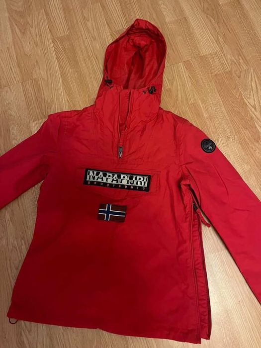 Luda - NAPAPIJRI червен S-размер