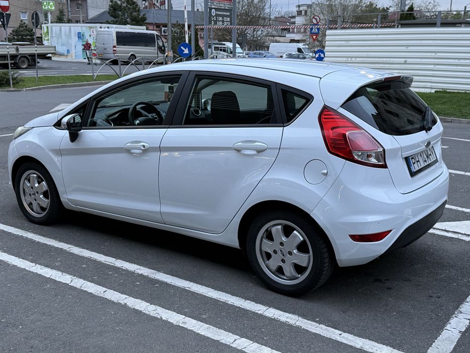 FORD Fiesta 2015 — imagine 3