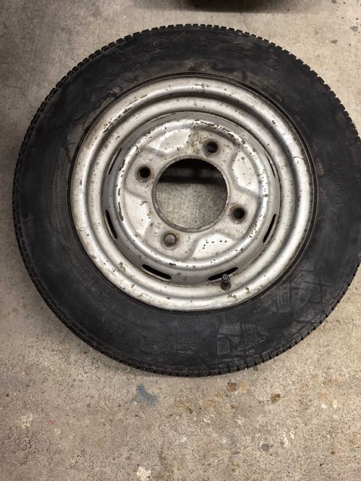 Продавам части за Трабант 601