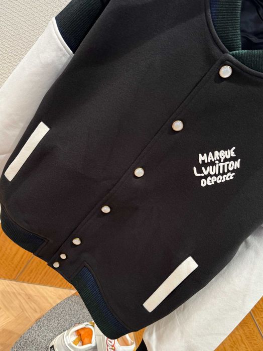 Geaca Louis Vuitton Calitate Premium