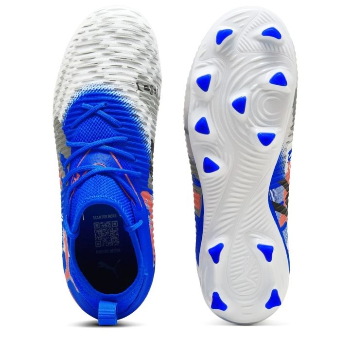 Детски футболни бутонки