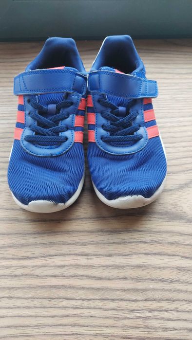 Детски маратонки Adidas, 31 номер