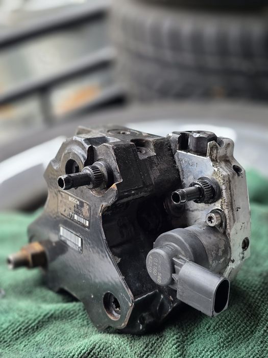 Горивна помпа R90 BMW