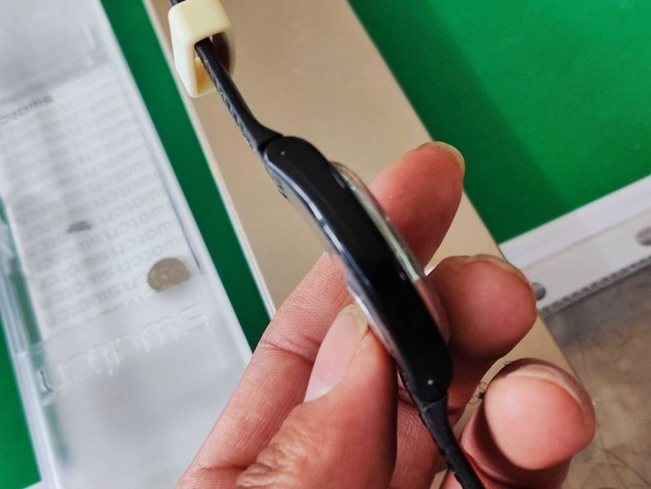 Кварцов Часовник swatch suoz147