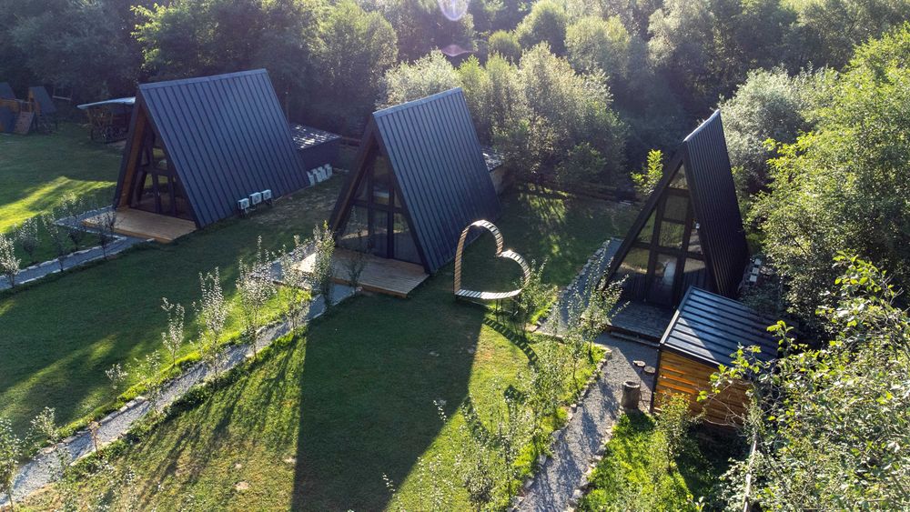 Cabana A-frame cu ciubar de inchiriat in Bologa,jud CJ