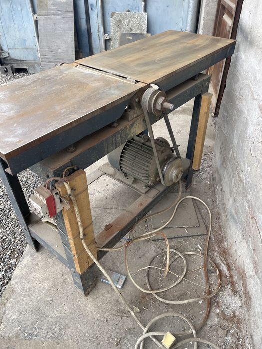 Tahta kesuvchi stanok rasiski