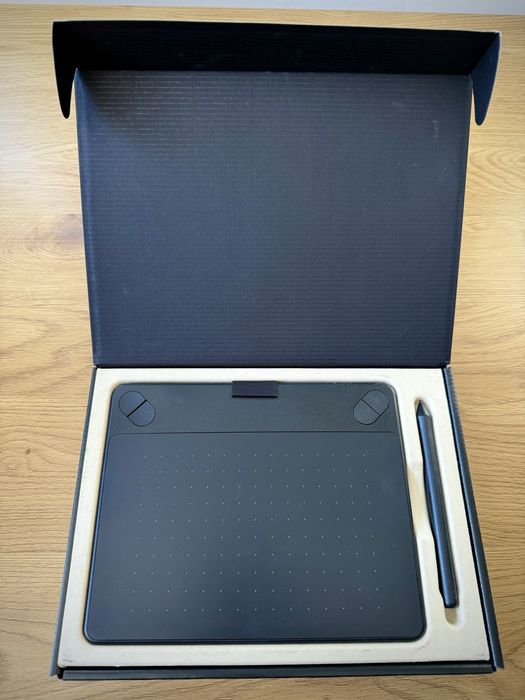 Графичен Таблет WACOM Intuos Art