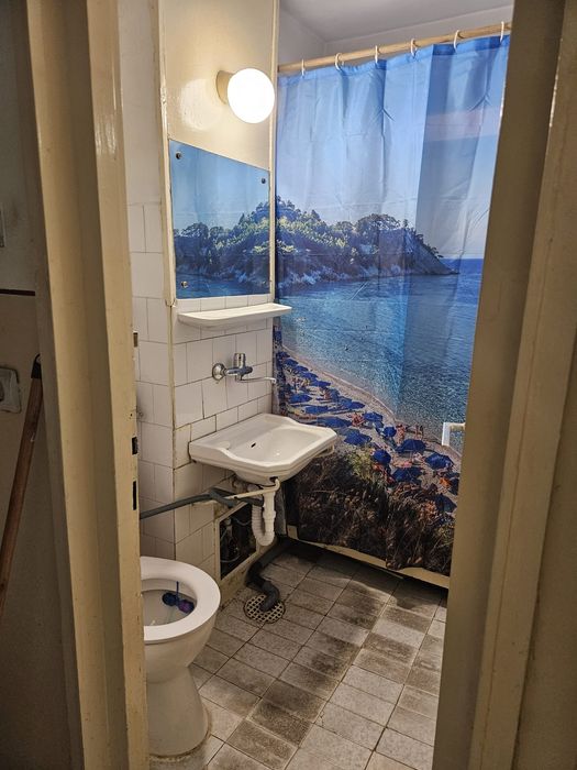 Închiriez apartament 2 camere Micro 2
