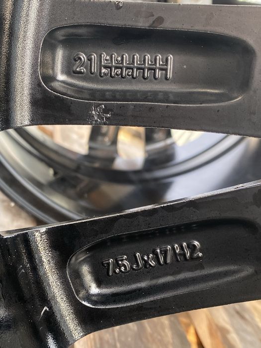 17 цола 5 х 112 мм Мерцедес , Ауди , Фолксваген VW , Шкода , Сеат