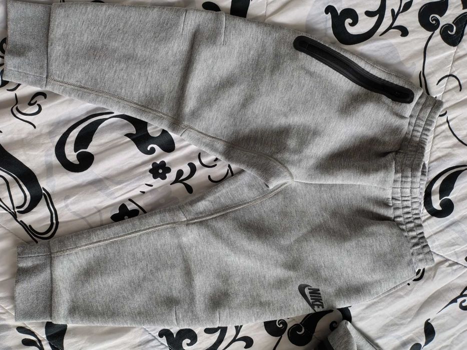 Nike Tech 104-110 см,сет 2 части