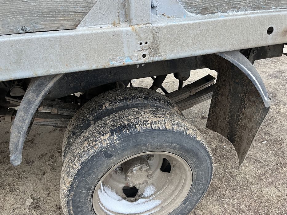 Газель бортовой.