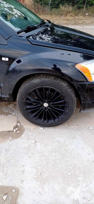 Продавам Dodge calibar