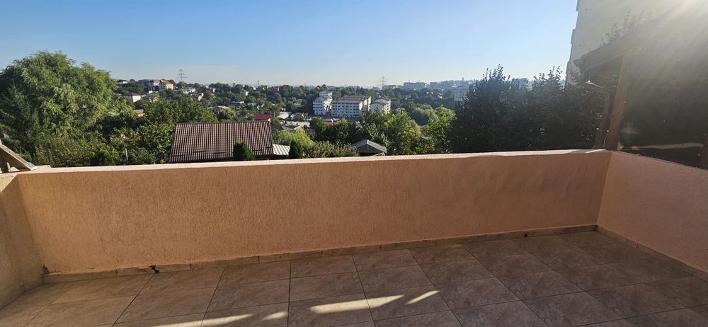 Apartament de inchiriat