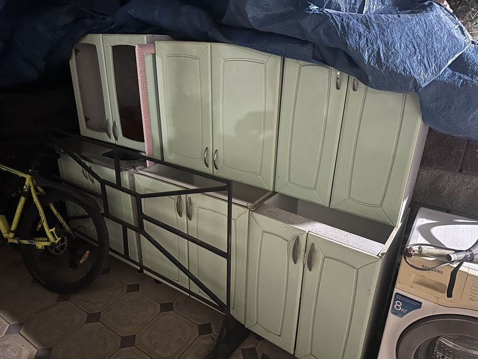 Кухонная гарнитура