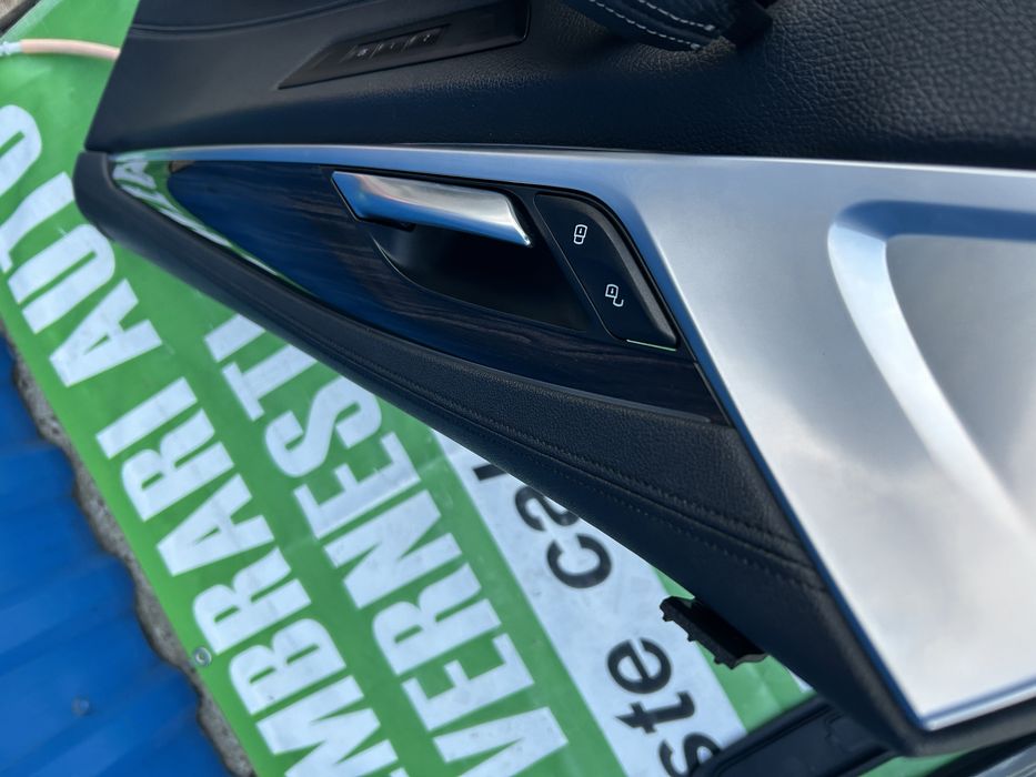 Trim ușă interior  dreapta față BMW G30