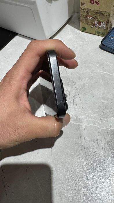 Iphone 15 pro с гаранти