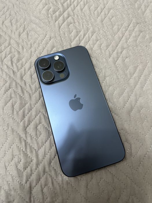 продам айфон 15про макс