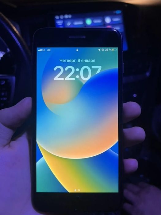 Айфон 8plus 64ГБ ак100% в родне