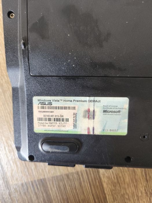 Laptop Asus X53S / F3SR pentru piese – Ecran și baterie bune (Defect)