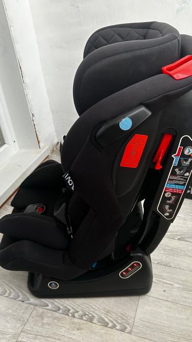 Продам детское авто кресло