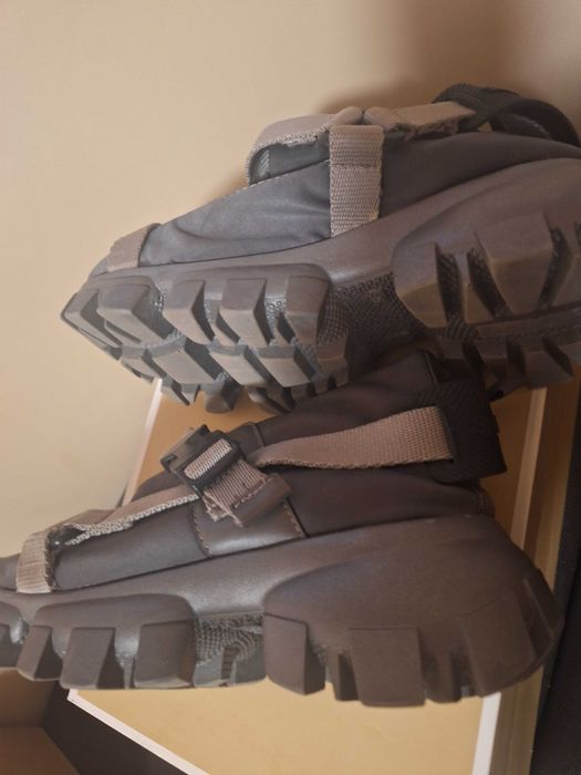 Дамски неопренови боти