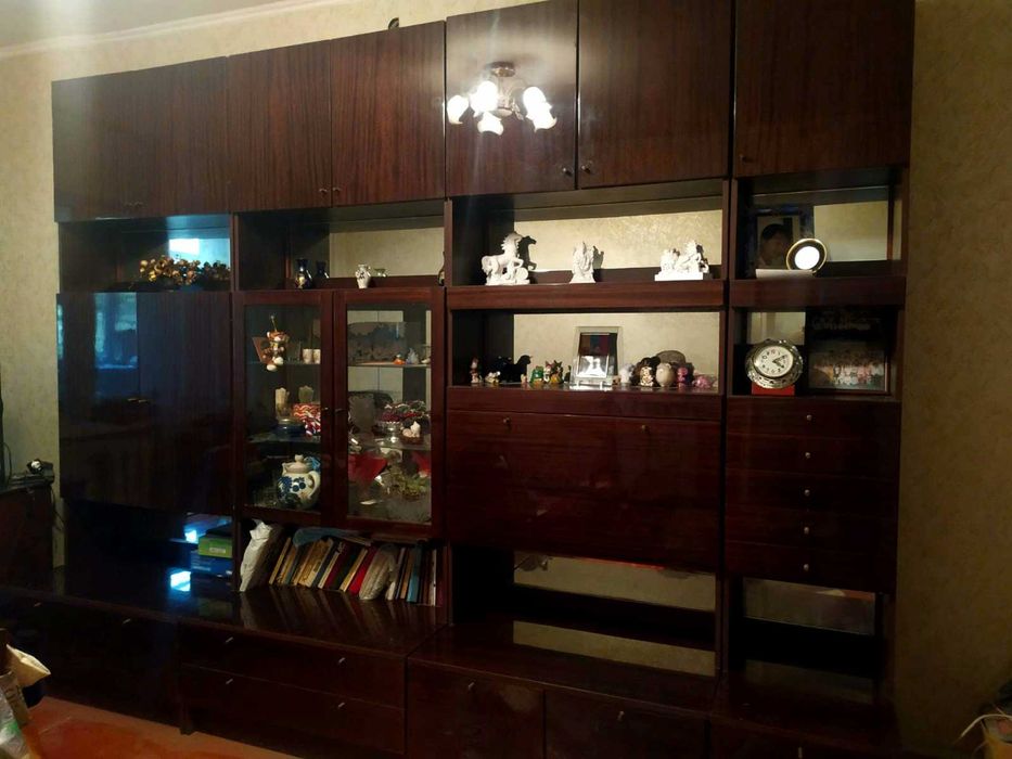 Классическая стенка в зал