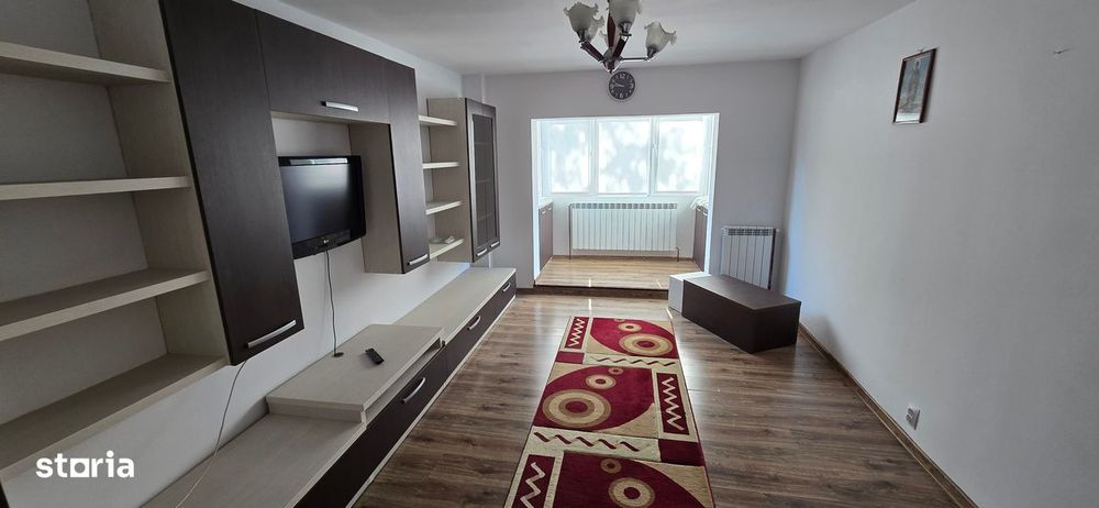 Închiriez 3 camere, Decomandate ,Călugăreni,Et. 1 65 mp