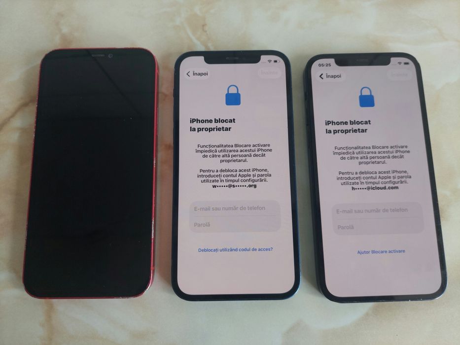 Vând 3x Apple iPhone 12 (roșu, albastru și negru) (pentru piese) //poze reale