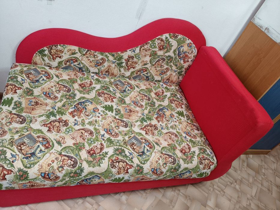 Диван детский б/у