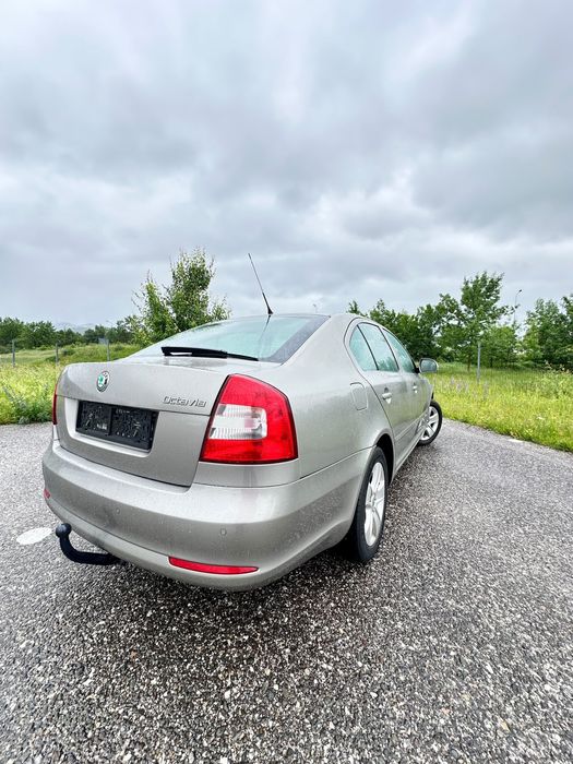 SKODA Octavia 2010 — imagine 3