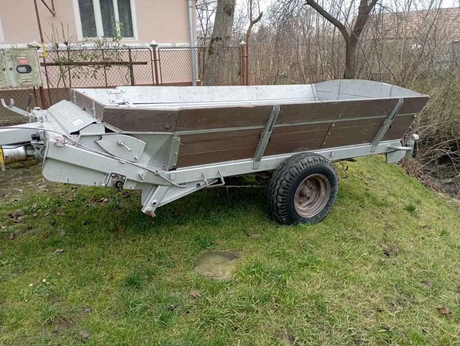 Remorcă agricolă 3 t