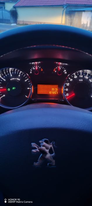 Peugeot 3008 benzină 1.6 THP