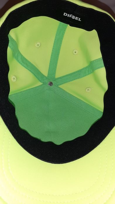 Нова ! ШАПКА с Козирка  DIESEL - юношеска