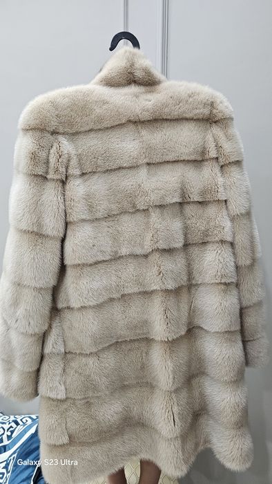 Продается  натуральная шуба