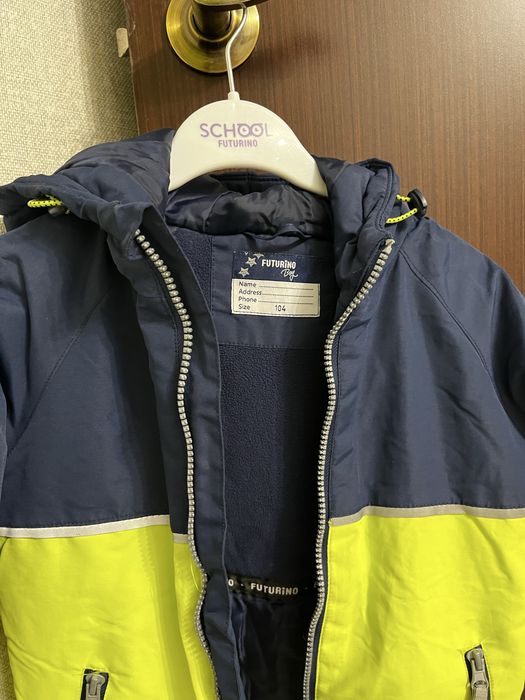 Продам куртку демисезон для мальчика!