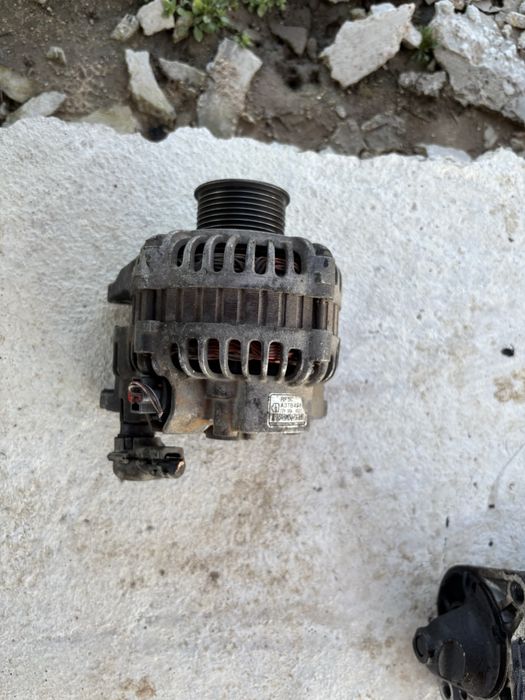 Динамогенератор за Mazda 6