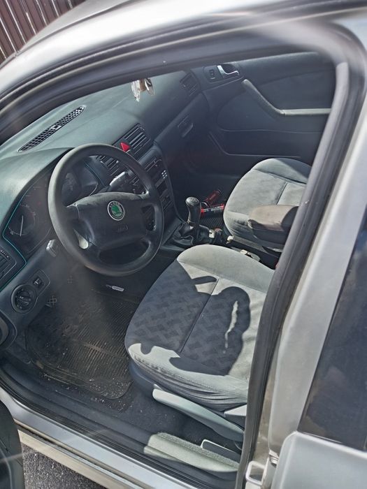 Vand/schimb scoda octavia 1