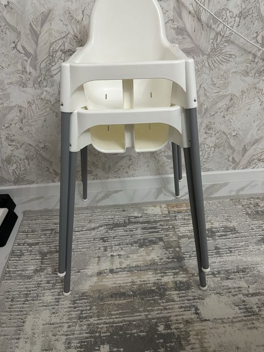 Стульчик для малышей белый удобный