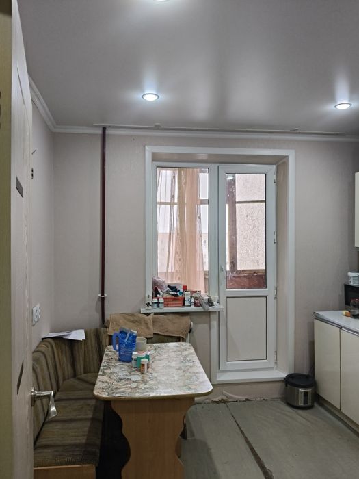 Продам улучшенную 4х комнатную квартиру.