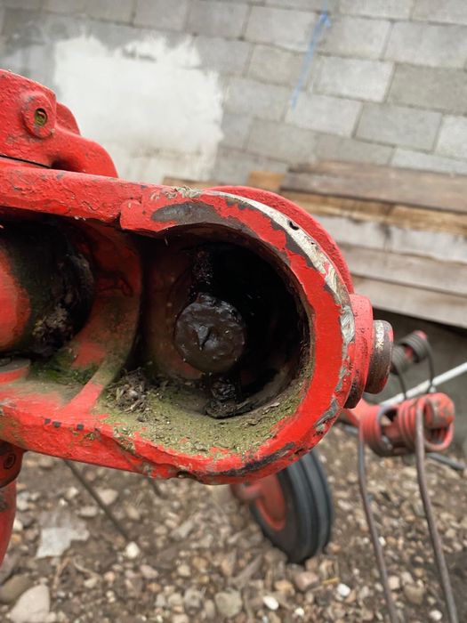 Intorcatoare de fân