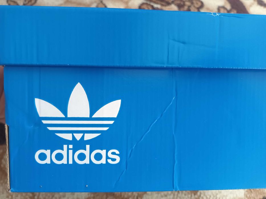 Маратонки АДИДАС