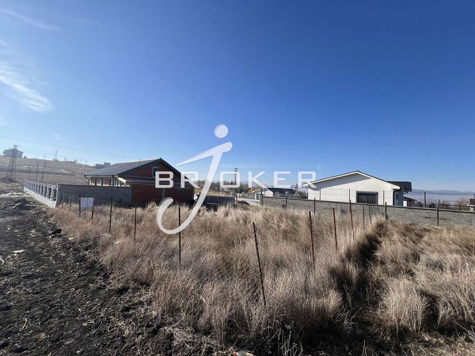 Продава се Парцел в с. Сипей, Област Кърджали - 307 кв.м за 119 €/кв.м - Снимка #3