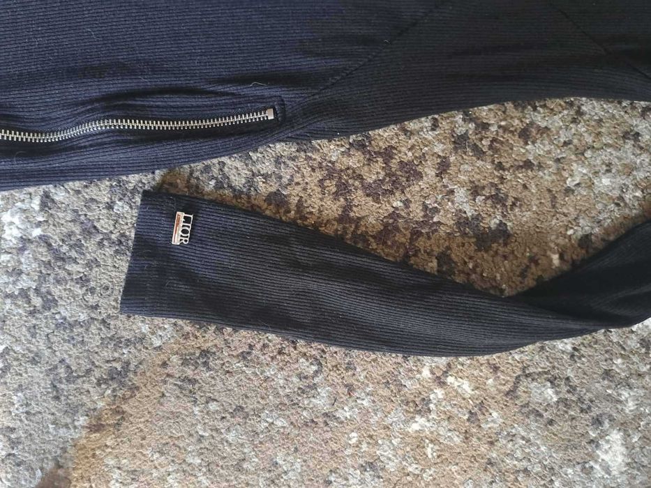 черен еластичен гащеризон