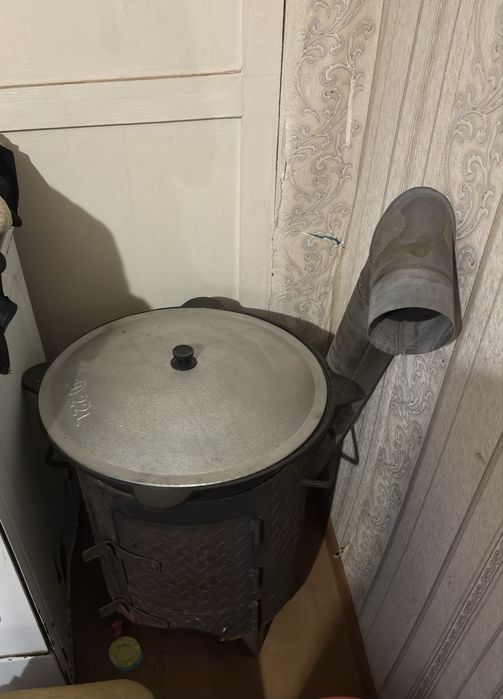 Продам казан с печкой